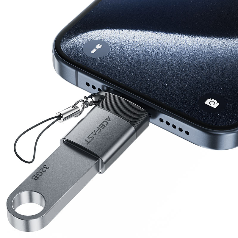 J7 USB-A to USB-C adapter